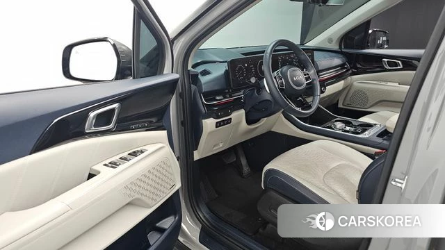 Kia The New Carnival 4th Generation 2024 Серебристо-серый из Кореи, фото 2