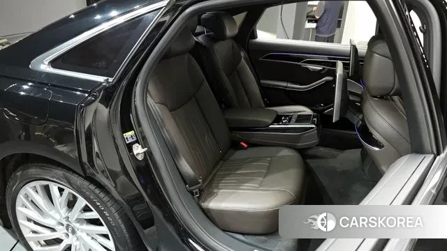 Audi A8 (D5) 2021 Черный из Кореи, фото 2