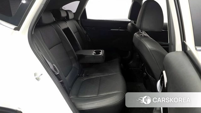 Kia Seltos 2022 Белый из Кореи, фото 2