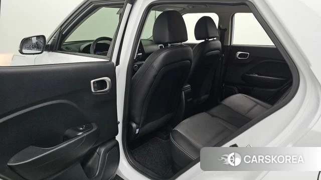 Hyundai Venue 2021 Белый из Кореи, фото 2