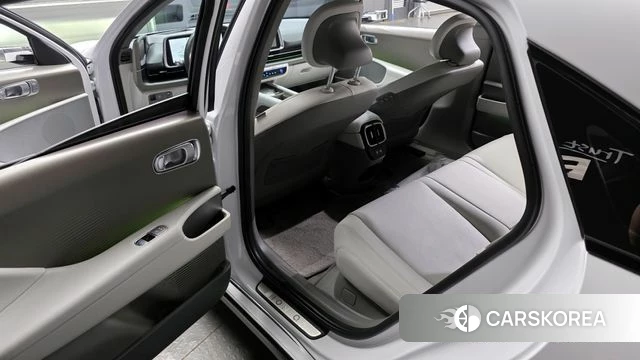 Hyundai Ionic 6 2023 Белый из Кореи, фото 2