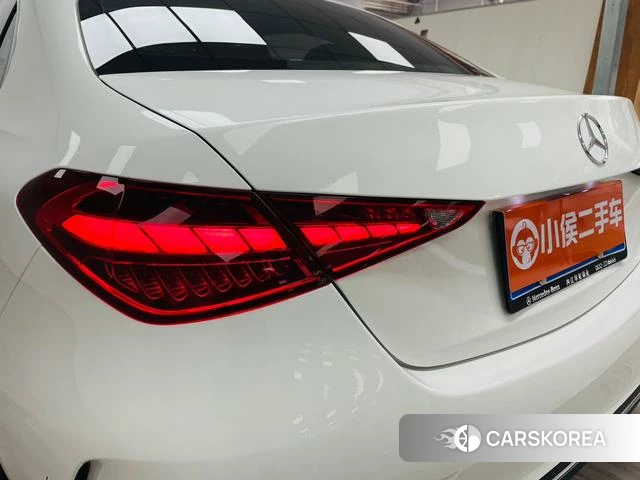Mercedes-Benz Class C 2024 Белый из Китая, фото 2