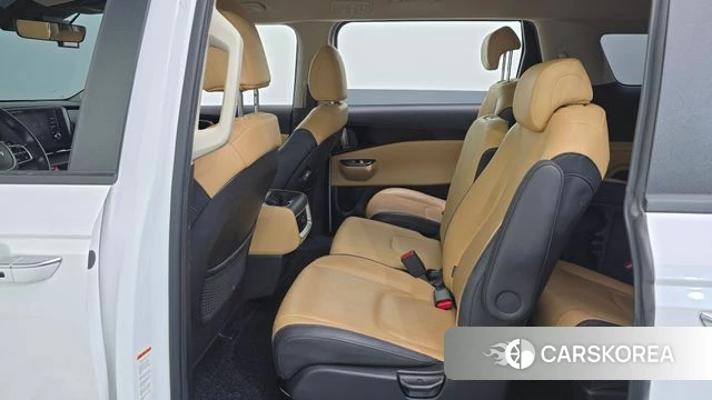 Kia Carnival 4th generation 2022 Белый из Кореи, фото 2