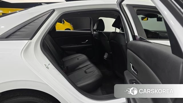 Hyundai Avante (CN7) 2020 Белый из Кореи, фото 2