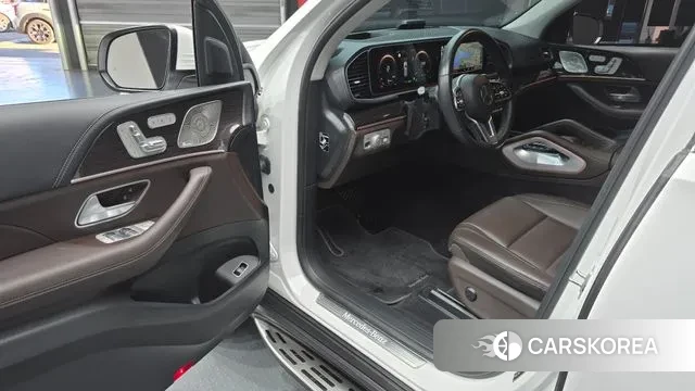 Mercedes-Benz GLE-Class W167 2023 Белый из Кореи, фото 2