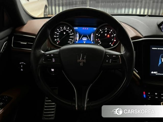 Maserati Ghibli 2019 Синий из Кореи, фото 2