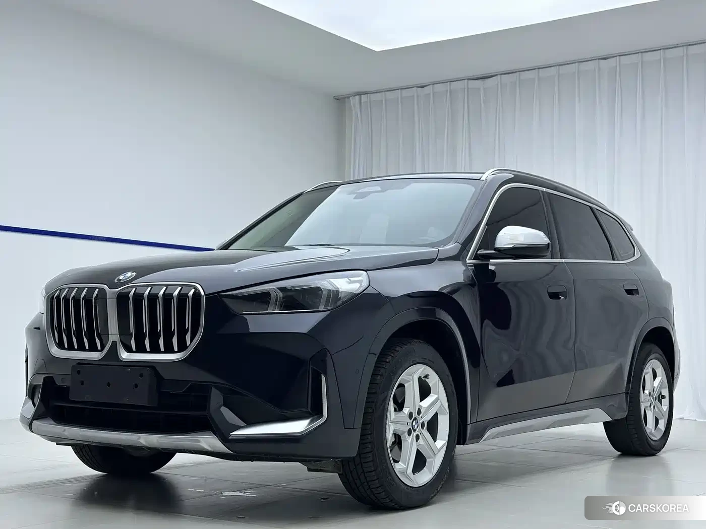 BMW X1 2023 Черный из Китая, фото 2