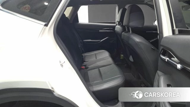 Kia Seltos 2022 Белый из Кореи, фото 2