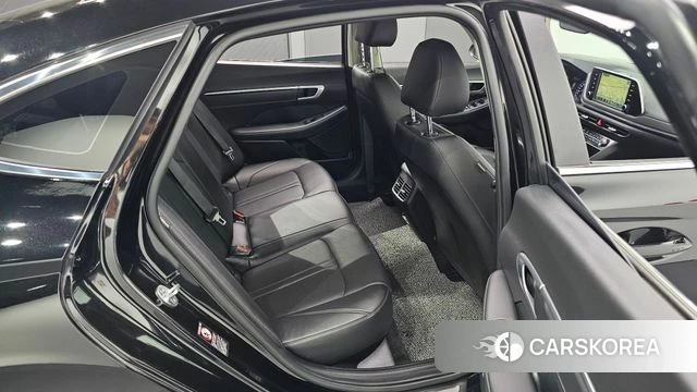 Hyundai Sonata (DN8) 2021 Черный из Кореи, фото 2