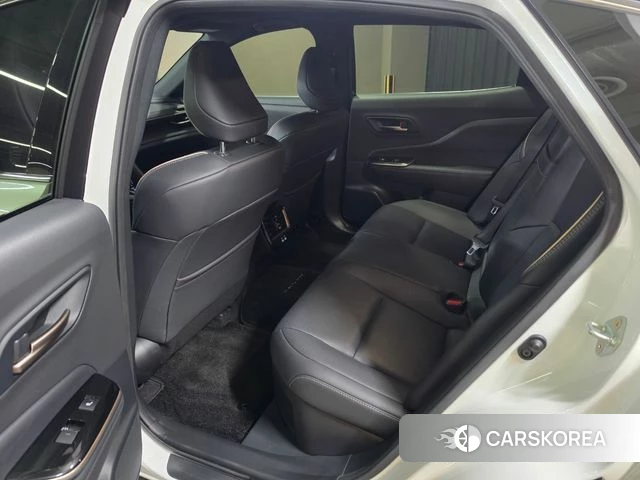 Toyota Crown Crossover 2024 Белый из Кореи, фото 2