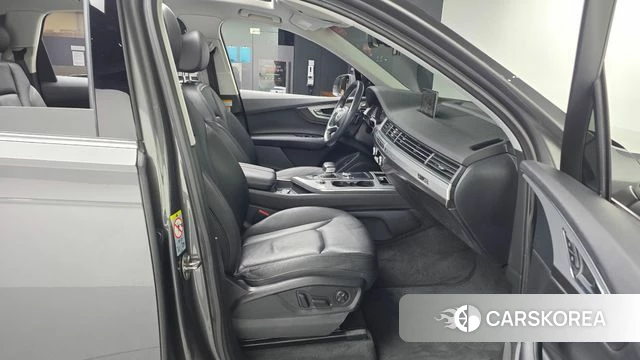 Audi Q7 (4M) 2019 Серый из Кореи, фото 2