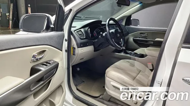 Kia The New Carnival 2019 Белый из Кореи, фото 2