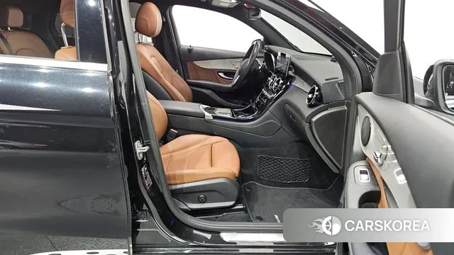 Mercedes-Benz GLC-Class X253 2020 Черный из Кореи, фото 2