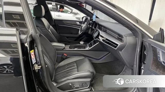 Audi A7 (4K) 2021 Черный из Кореи, фото 2