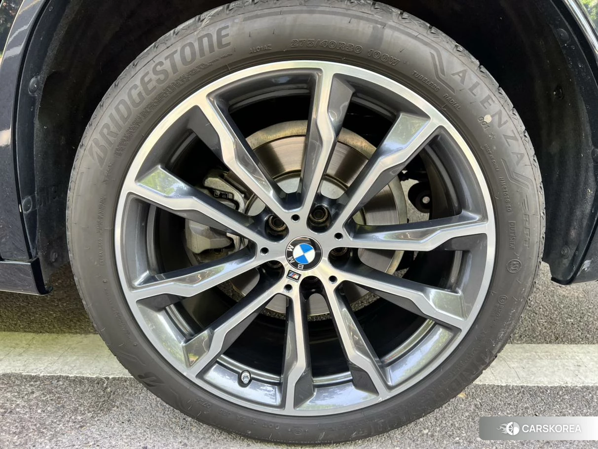 BMW X3 2023 Черный из Китая, фото 2