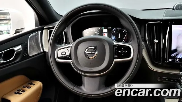 Volvo XC60 second Generation 2019 Белый из Кореи, фото 2