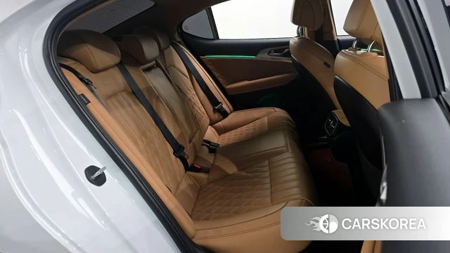Genesis The New G70 2021 Белый из Кореи, фото 2