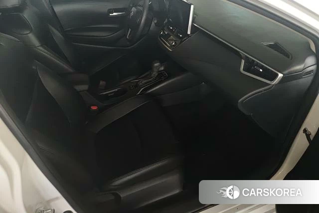 Toyota Corolla 2021 Белый из Китая, фото 2