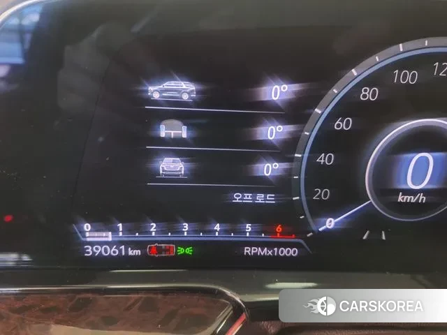 Cadillac Escalade 5th Generation 2022 Черный из Кореи, фото 2