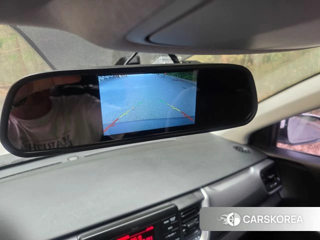 Kia Stonic 2019 Белый из Кореи, фото 2