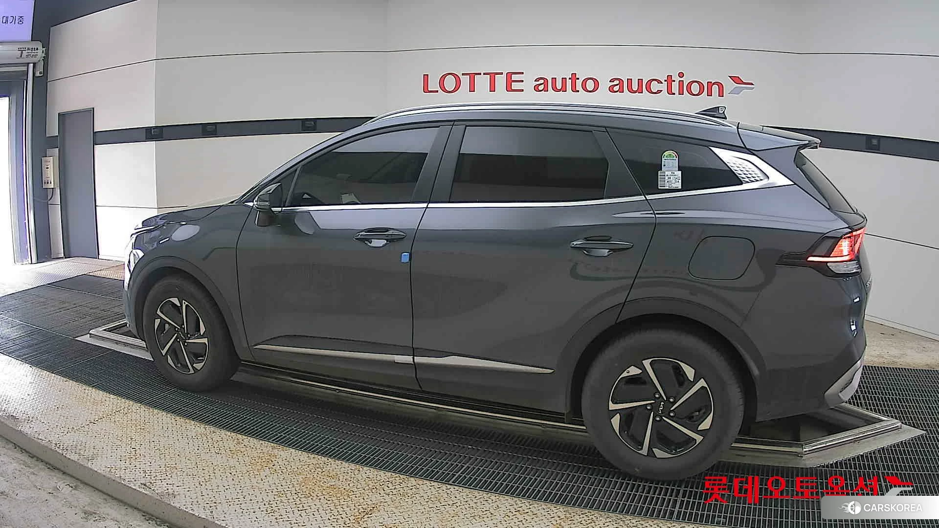 Kia Sportage Hybrid 2024 Gravity Gray из Кореи, фото 2