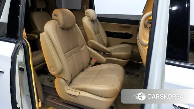 Kia The New Carnival 2019 Белый из Кореи, фото 2