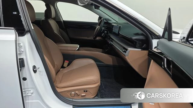 Hyundai Grandeur (GN7) 2023 Белый из Кореи, фото 2