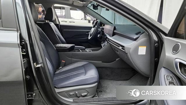Hyundai Sonata D Edge Hybrid (DN8) 2024 Серый из Кореи, фото 2