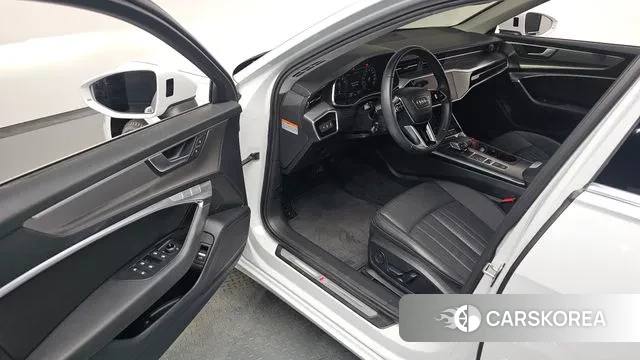 Audi A6 (C8) 2020 Белый из Кореи, фото 2