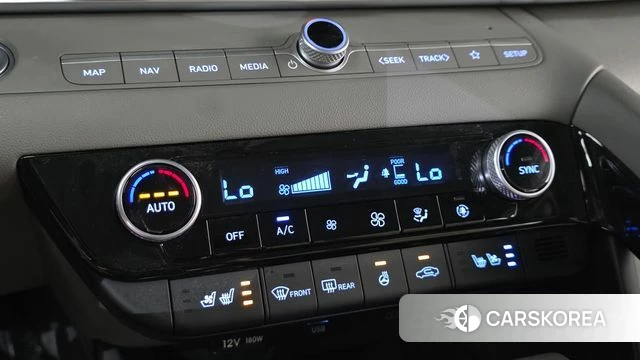 Hyundai The New Avante (CN7) 2023 Белый из Кореи, фото 2