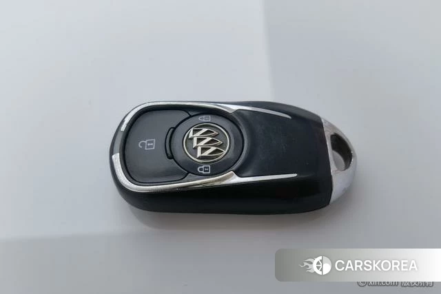 Buick GL6 2019 Белый из Китая, фото 2