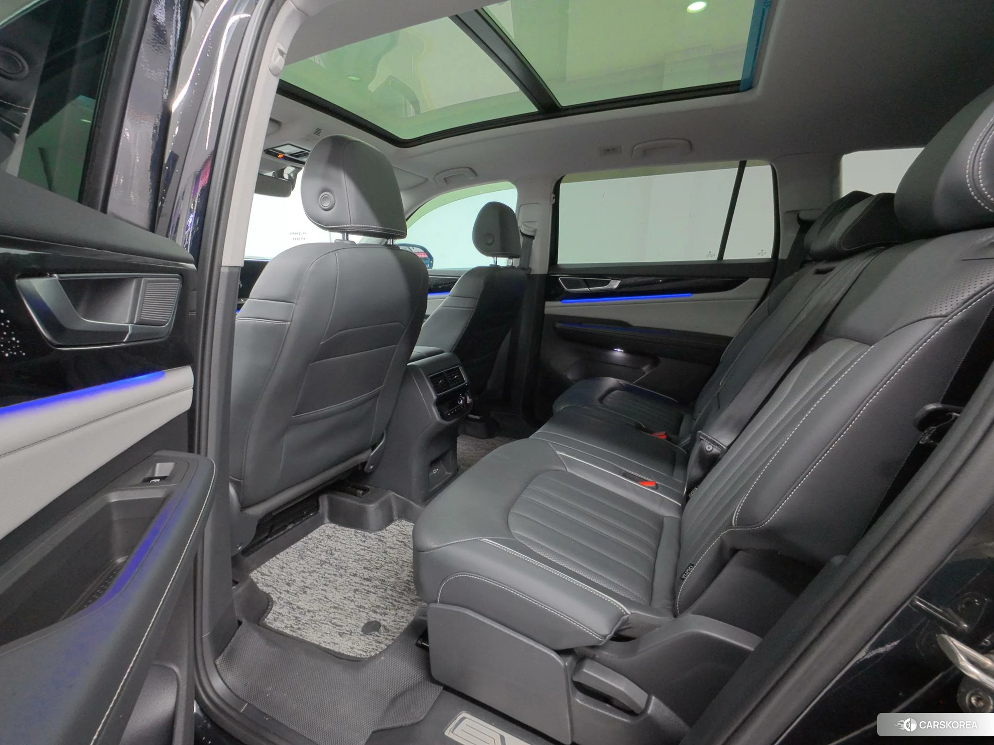 Volkswagen Tourang 2021 Черный из Китая, фото 2