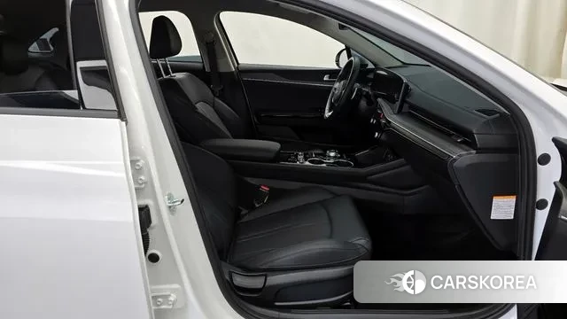 Kia The New K5 Hybrid 3rd generation 2024 Белый из Кореи, фото 2