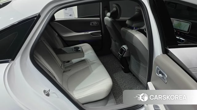 Hyundai Ionic 6 2023 Белый из Кореи, фото 2