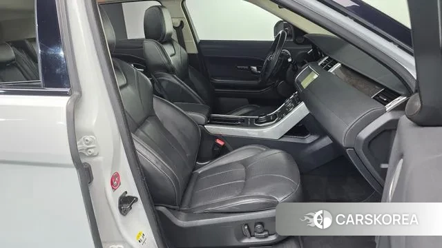 Land Rover Range Rover Evoque 2019 Белый из Кореи, фото 2