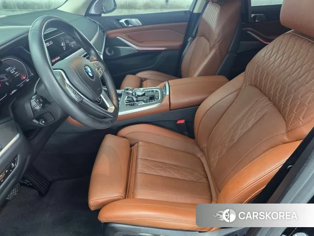 BMW X7 (G07) 2021 Черный из Кореи, фото 2