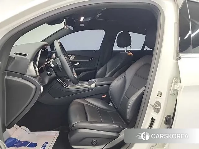 Mercedes-Benz GLC-Class X253 2021 Белый из Кореи, фото 2