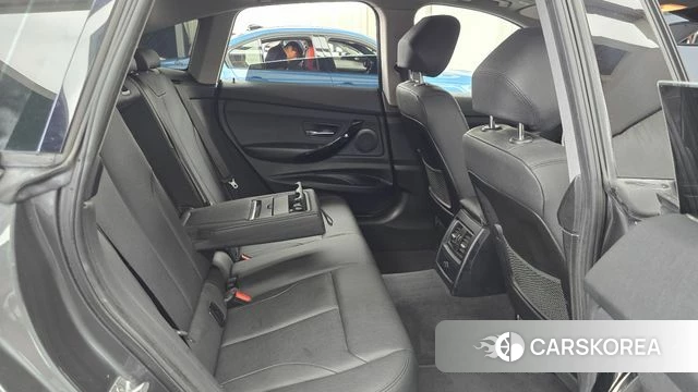 BMW 3 Series GT (F34) 2018 Серый из Кореи, фото 2