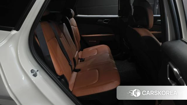 Kia Sportage 5th Generation Hybrid 2021 Белый из Кореи, фото 2
