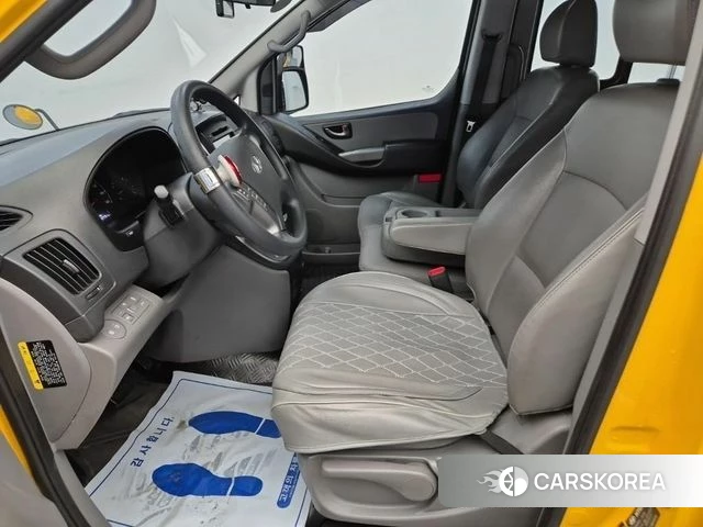 Hyundai The New Grand Starex 2018 Желтый из Кореи, фото 2