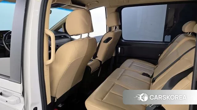 Hyundai Staria 2021 Белый из Кореи, фото 2