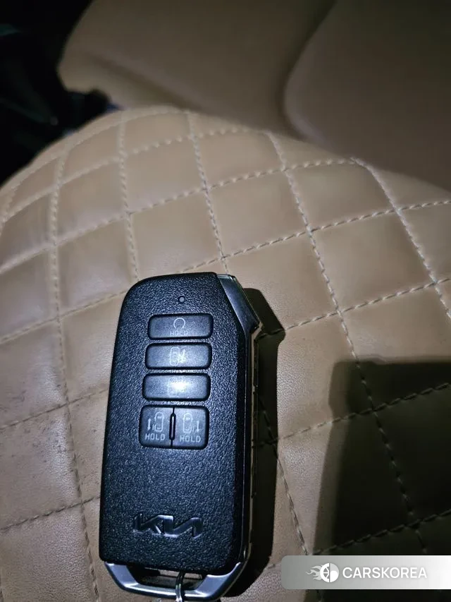 Kia Carnival 4th generation 2023 Белый из Кореи, фото 2