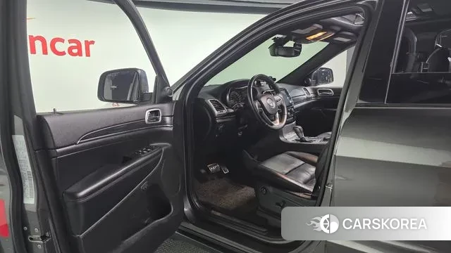Jeep Grand Cherokee 2019 Серый из Кореи, фото 2