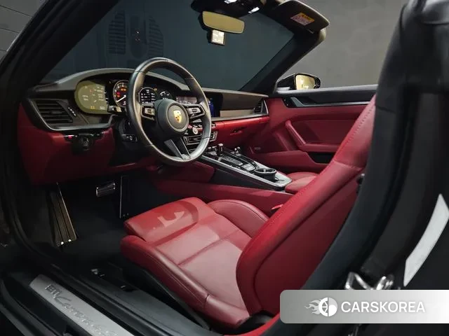 Porsche 911(992) 2020 Серый из Кореи, фото 2