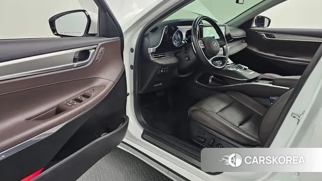 Hyundai The New Grandeur IG Hybrid 2021 Белый из Кореи, фото 2