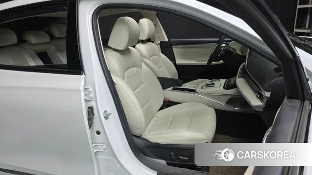 Hyundai The New Grandeur IG 2022 Белый из Кореи, фото 2