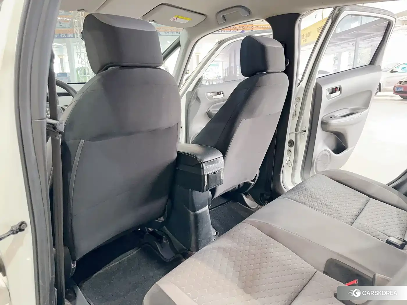 Honda Fit 2021 Белый из Китая, фото 2