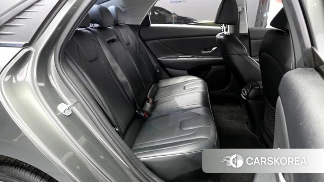 Hyundai Avante Hybrid (CN7) 2021 Серый из Кореи, фото 2