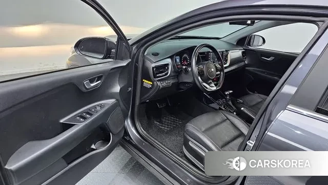 Kia Stonic 2020 Серый из Кореи, фото 2