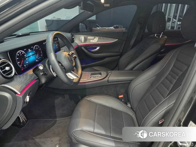 Mercedes-Benz E-Class W213 2023 Серый из Кореи, фото 2